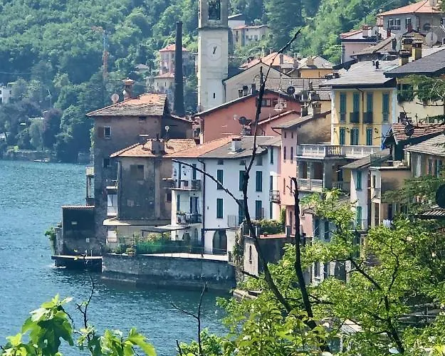 Via Scale Apartments, Lake Como, Brienno